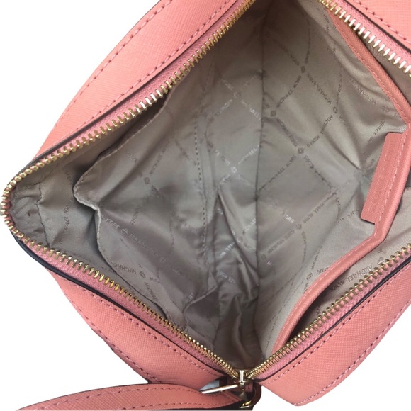 Michael Kors Crossbody - Picture 11 of 14